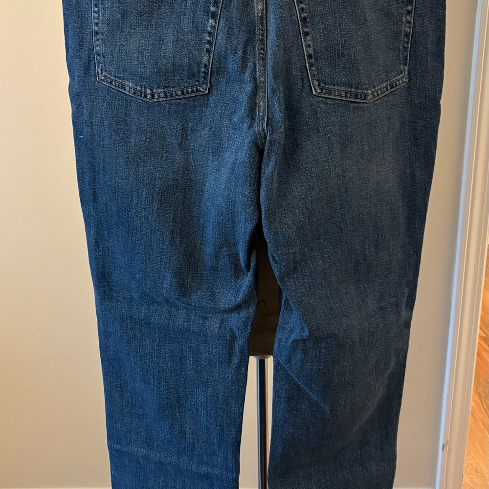 Old Navy Extra High Rise Straight Secret Smooth Pockets - Picture 11 of 15
